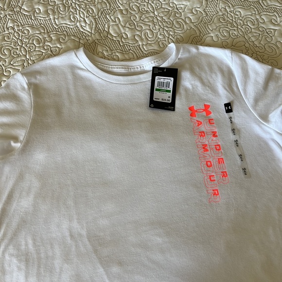 Under Armour Women’s Tee NWT - Picture 7 of 9